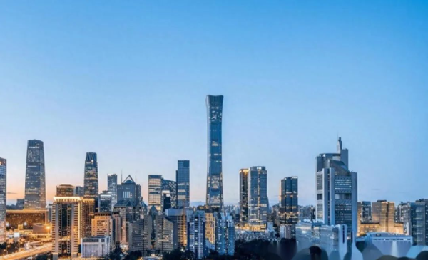 通盈配资 2025年房地产暗藏卡点，究竟为何卡住脚步？