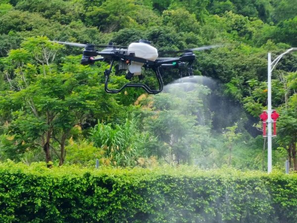 万全之策 珠江两岸，低空经济“振翅高飞”